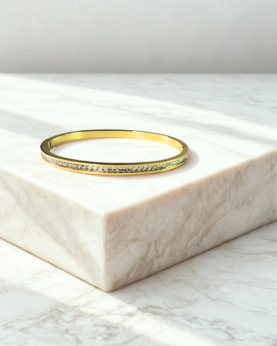 Roma Élégance Bangle