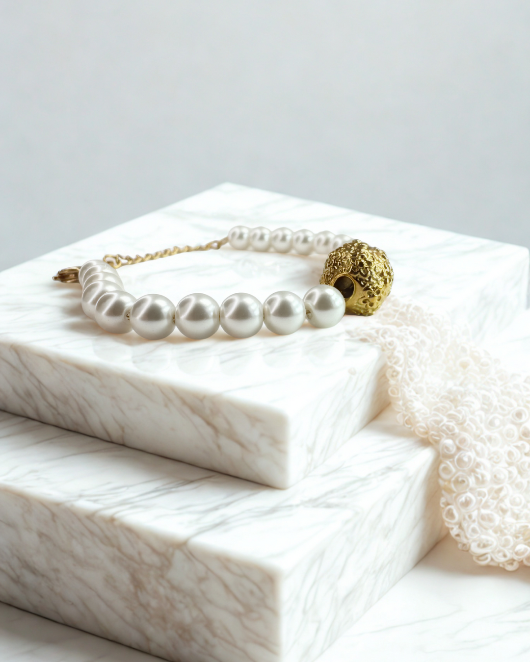 Lunaire Aurea Pearl Bracelet