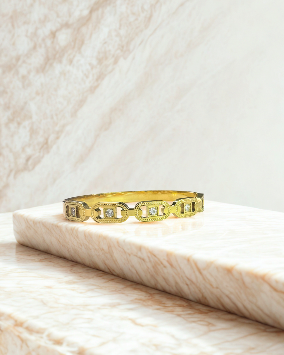 Luxe Chaîne Empire Bangle